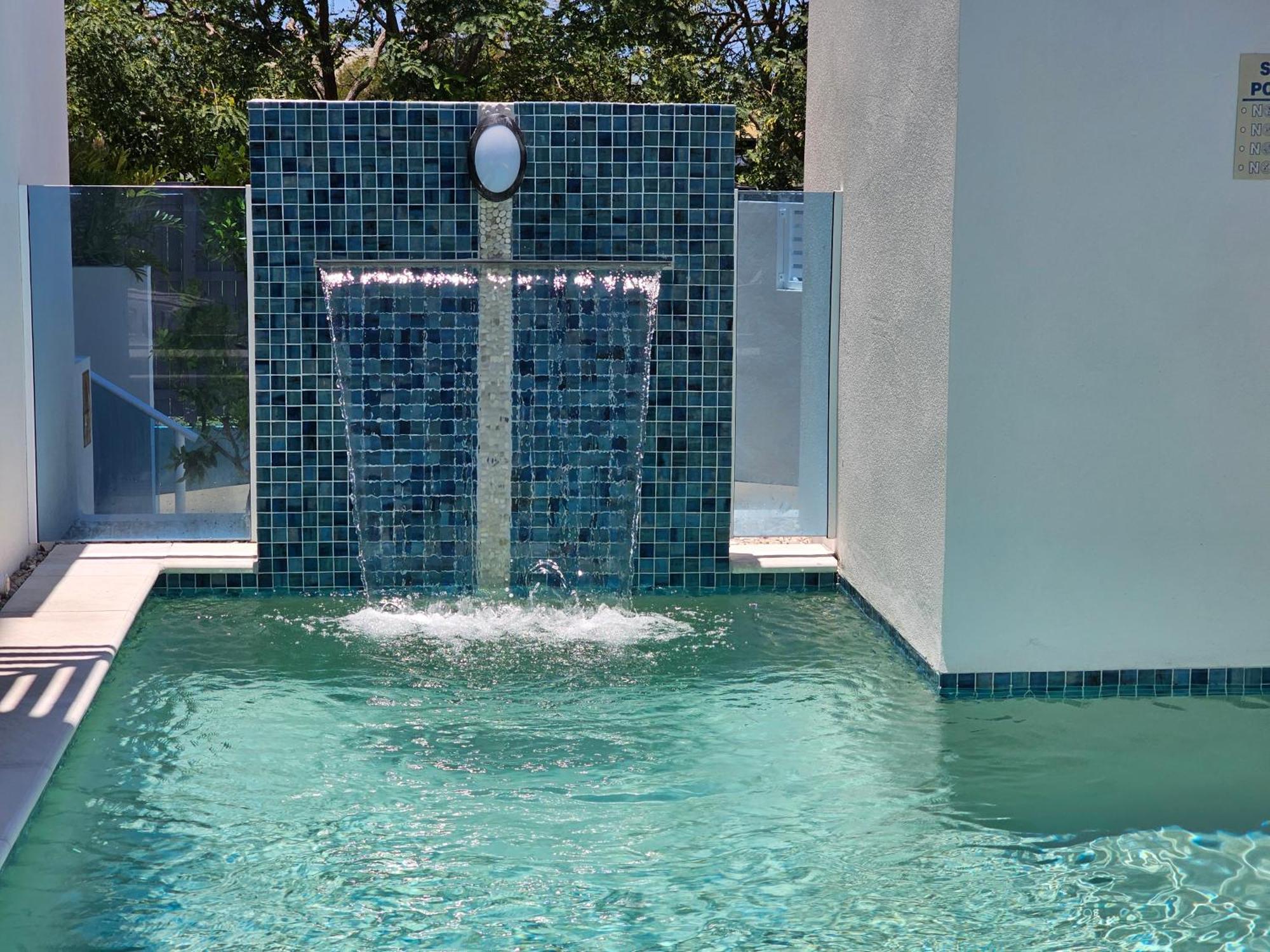 Koola Beach Apartments Bargara Exterior foto