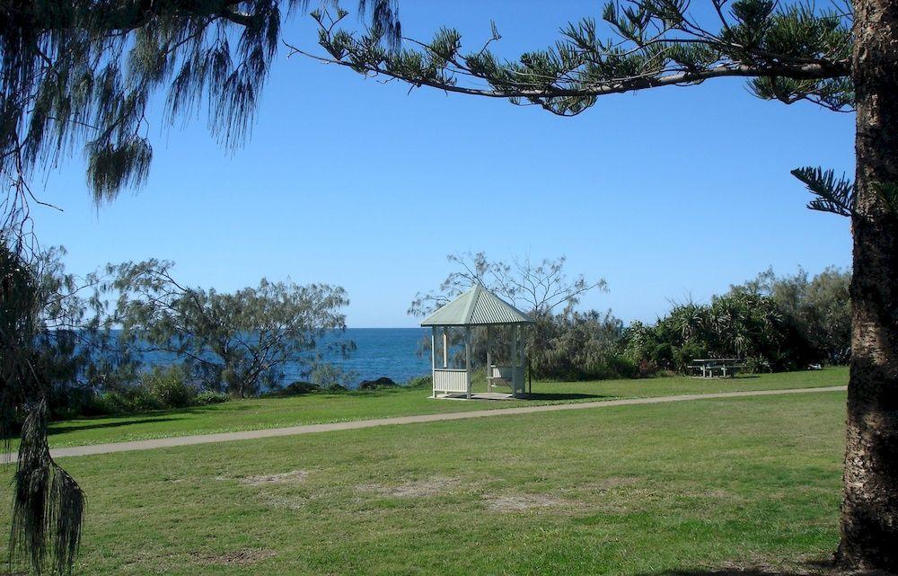Koola Beach Apartments Bargara Exterior foto