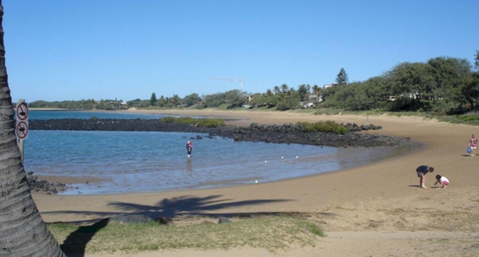 Koola Beach Apartments Bargara Exterior foto